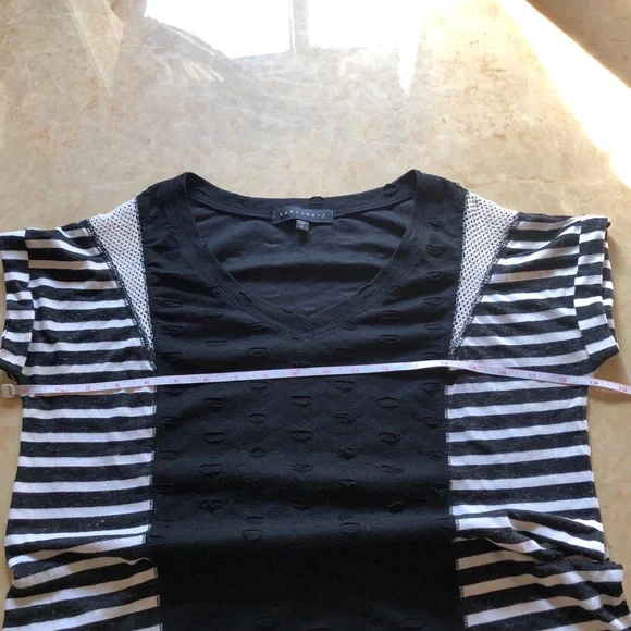 Sanctuary Striped Top - Picture 13 of 14